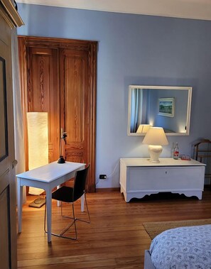 Comfort Apartment, 1 Bedroom, Mountain View | Down comforters, in-room safe, laptop workspace, blackout drapes - Villa Tavallini (Pollone)