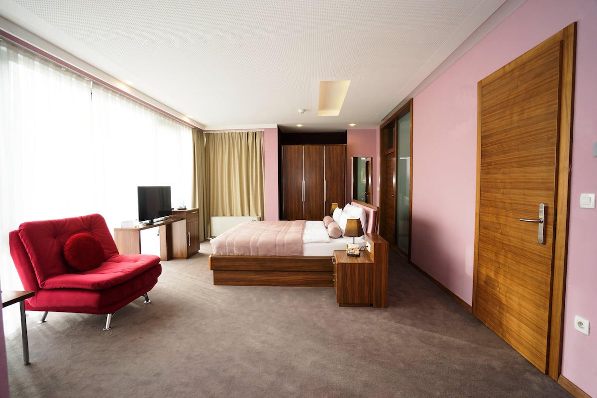 Deluxe Apartment, 1 King Bed, Garden View, Garden Area | View from room