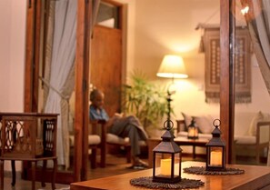 Flat-screen TV - Villa 49 (Kandy)