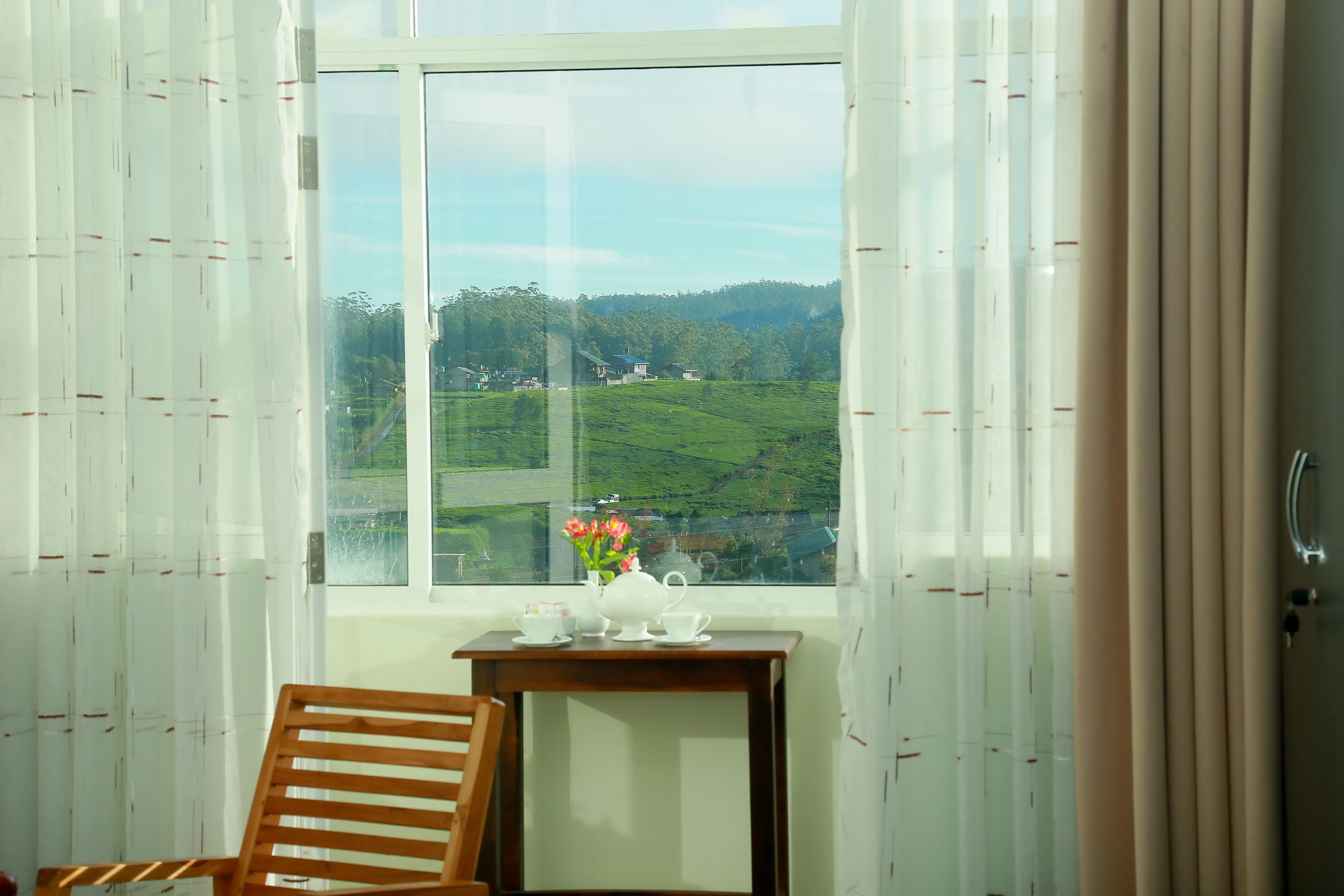 1 bedroom, premium bedding, in-room safe, desk