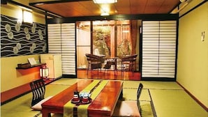 Ảnh chưa phân loại, 4 trong số 27 ảnh, nút