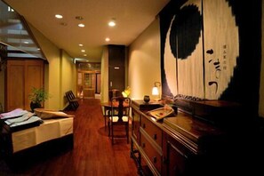 Interior - Tsumikusa no Yado Komatsu (Kirishima)