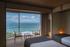 Tomannsrom, ikke-røyk (Ocean view, no bath) | Safe på rommet, wi-fi (inkludert) og sengetøy