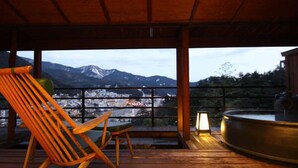 Balcony - Shogetsu (Gero)