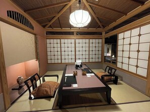 Dining - Shogetsu (Gero)