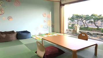 Japanese Style Room for 4 Guests, 1F | 1 bedroom, free WiFi, bed sheets