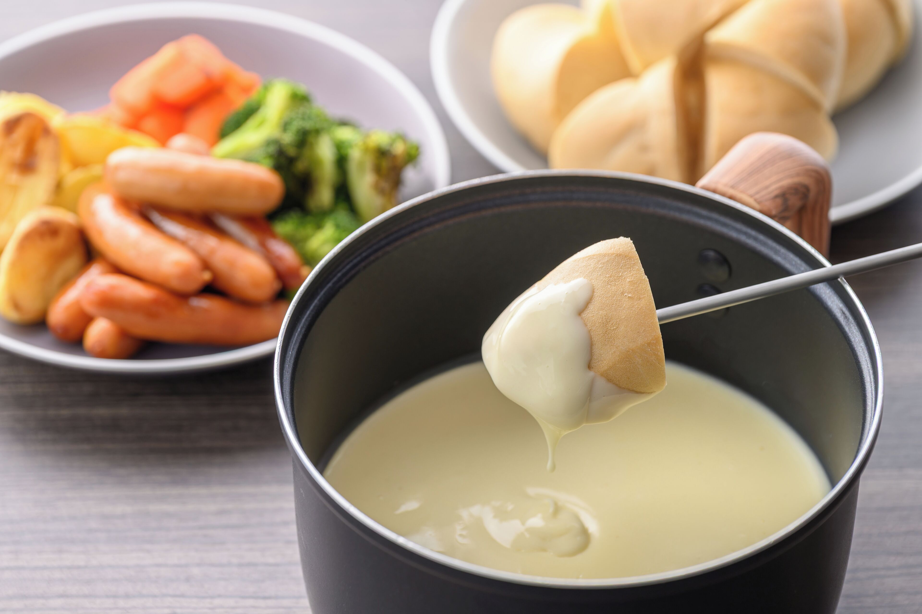 daily buffet breakfast (jpy 1540 per person)