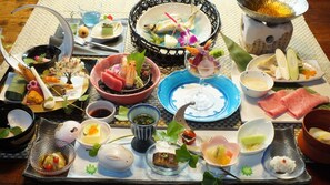 Food and drink - Gero Onsen Gero Royal Hotel Miyabitei (Gero)