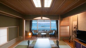 Interior - Nunohan (Suwa)
