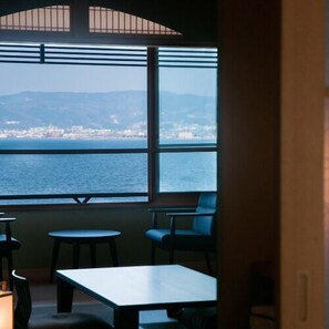 Interior - Nunohan (Suwa)