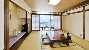 Unclassified image, 5 of 15, button - Washu Onsen Bizenya Koushi (Kurashiki)