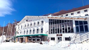 Exterior - Shiga Swiss Inn (Yamanouchi)