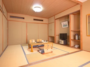 Room - Shiga Swiss Inn (Yamanouchi)
