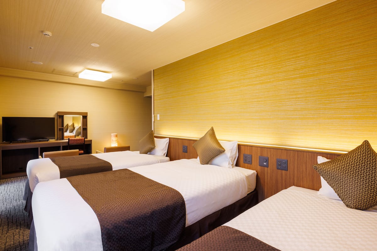 Triple Room (With Extra Bed & Shower Booth) Non Smoking | In-room safe, free WiFi, bed sheets