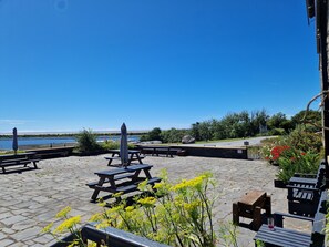 Aire de pique-nique/barbecue