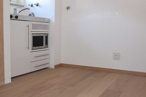 Kühlschrank, Mikrowelle