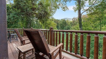 Cabin, 1 Bedroom | Property grounds