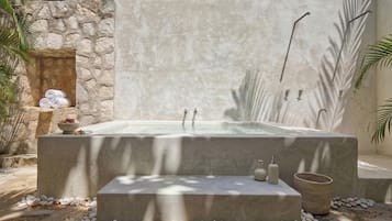 Superior tweepersoonskamer, 1 kingsize bed, patio | Terras