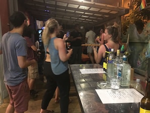 Bar (en la propiedad)