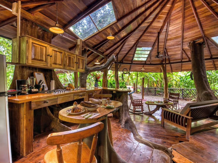 Casa sull'albero Exclusive, 2 camere da letto, idromassaggio, vista giardino | Cucina privata | Frigorifero, piano cottura, macchina per tè/caffè