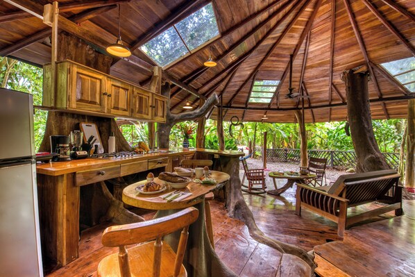 Exclusive Tree House, 2 Bedrooms, Hot Tub, Garden View | Private kitchen | Fridge, stovetop, coffee/tea maker, cookware/dishes/utensils - Tree House Beachfront Lodge (Cahuita)