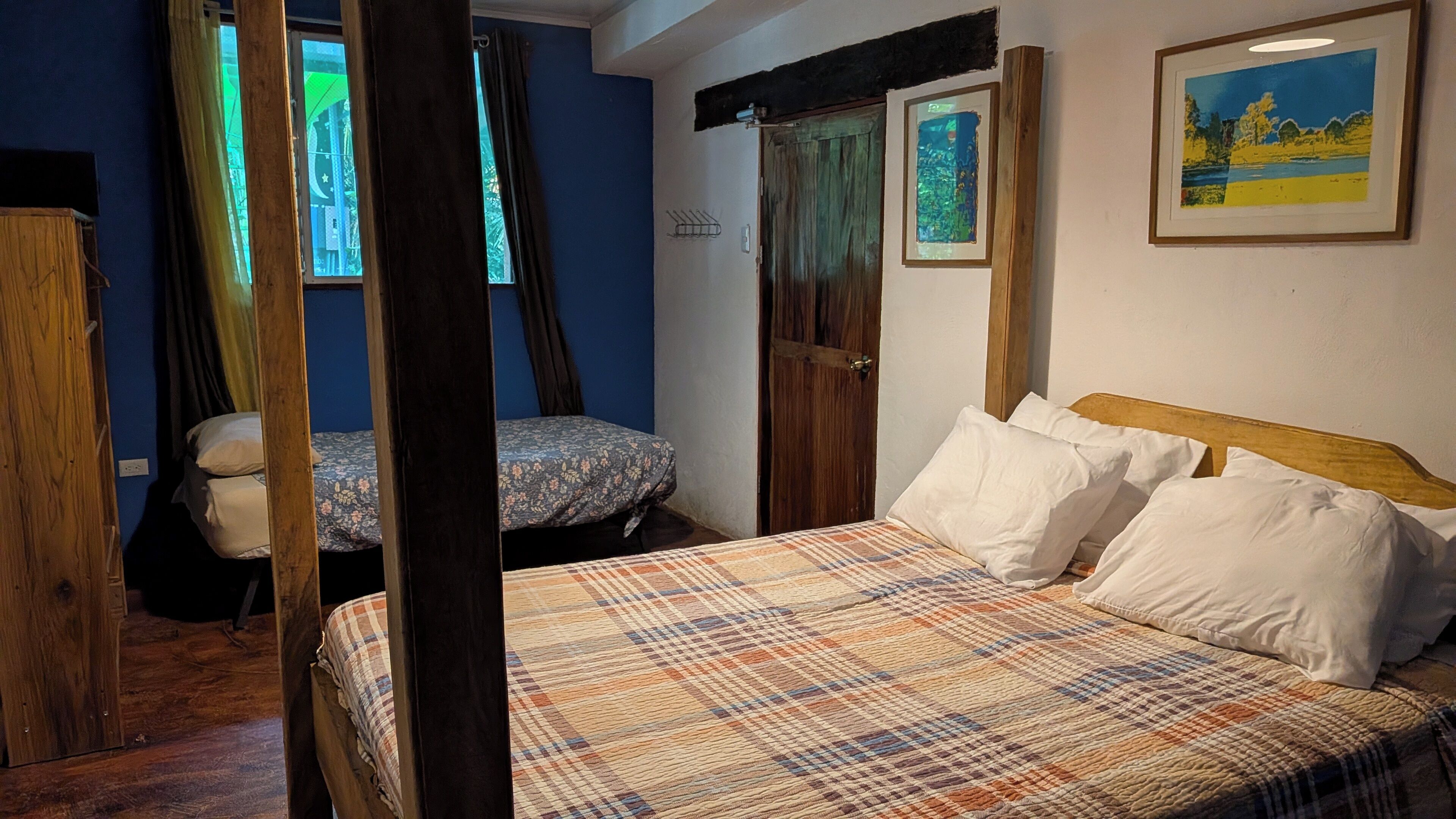 Cabaña Confort, 1 cama Queen size | Ropa de cama de alta calidad y caja de seguridad en la habitación 