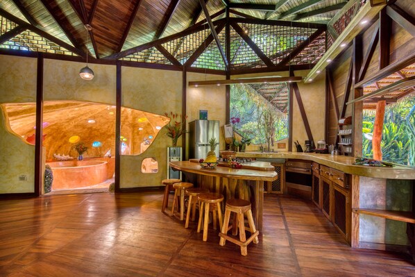 Luxury Suite, 3 Bedrooms, Hot Tub, Garden View | Private kitchen | Fridge, stovetop, coffee/tea maker, cookware/dishes/utensils - Tree House Beachfront Lodge (Cahuita)