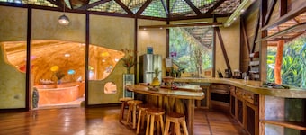 Tree House Beachfront Lodge