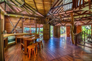 Luxury Suite, 3 Bedrooms, Hot Tub, Garden View | Living area | MP3 dock - Tree House Beachfront Lodge (Cahuita)