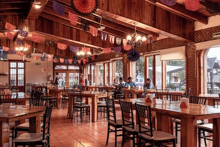 OpƧƵes para refeição em famĆlia