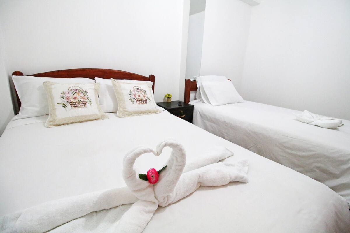 Chambre Triple Économique, 1 chambre, non-fumeur, salle de bains commune