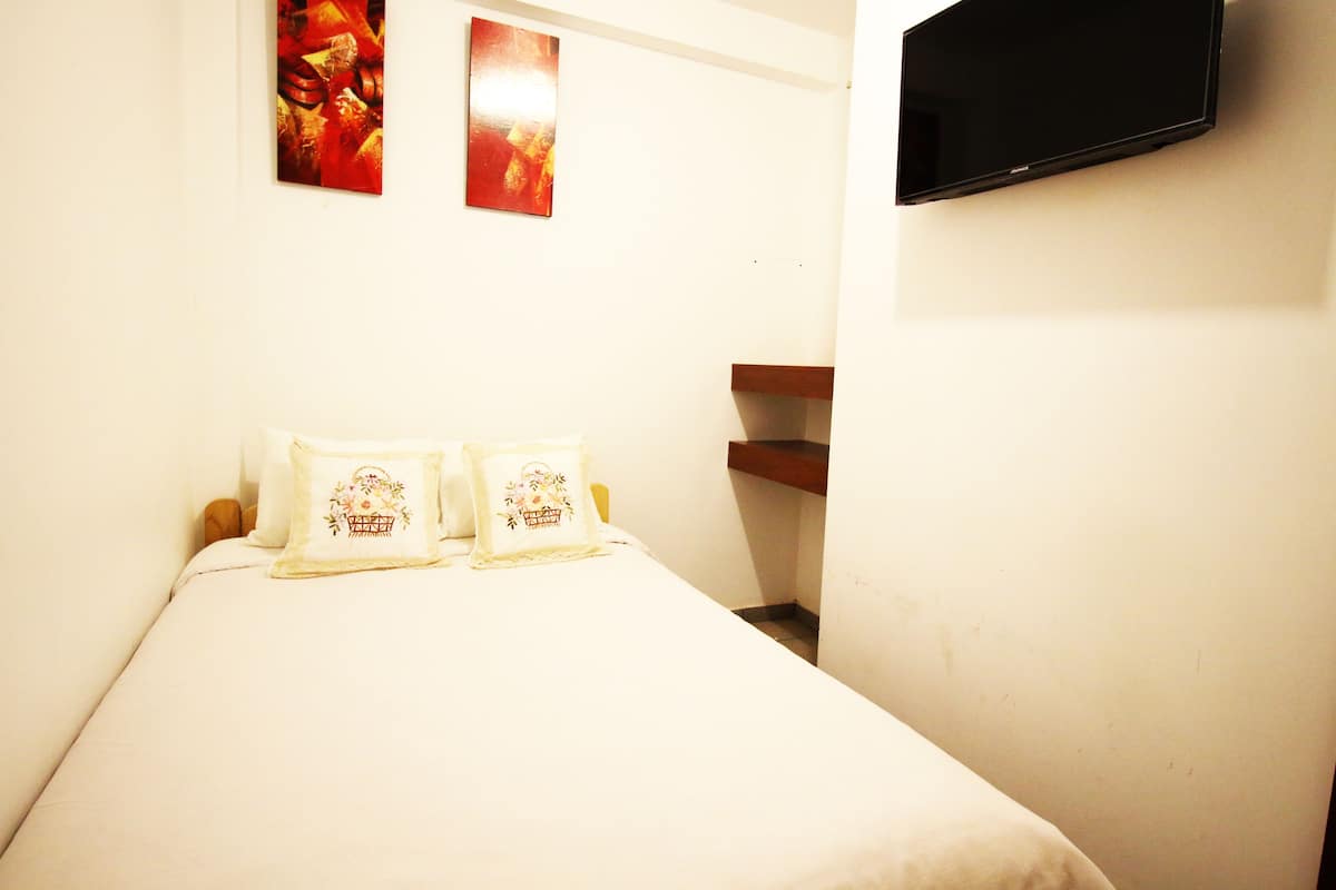 Desk, rollaway beds, free WiFi, bed sheets
