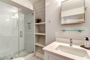 House, 3 Bedrooms | Bathroom | Bidet, towels - Roomy Chalet-Style Beachfront Condo with Private Beach Access by RedAwning (Fernandina Beach)