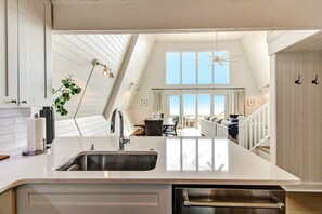 Rumah, 3 kamar tidur | Interior