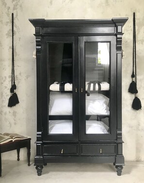 Superior Suite | Room amenity - Coqui Coqui Meson de Malleville - Valladolid (Valladolid)