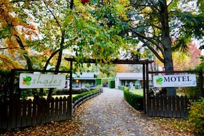 Front of property - Shades of Arrowtown (Arrowtown)