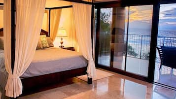 3 bedrooms, iron/ironing board, travel crib, free WiFi