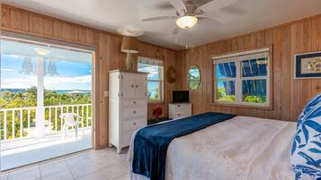 2 bedrooms, iron/ironing board, WiFi