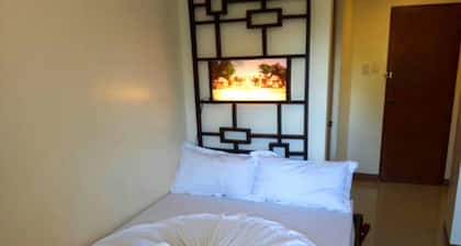 Bakasyunan Inn Laoag