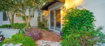 Private Poolside Guest House In Winter Park/Orlando