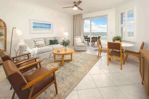 Smart TV, DVD player - Right on the Sand Dunes-Top Floor-BEACHFRONT-Free Bch Svc & Fitness Room (Fort Walton Beach)