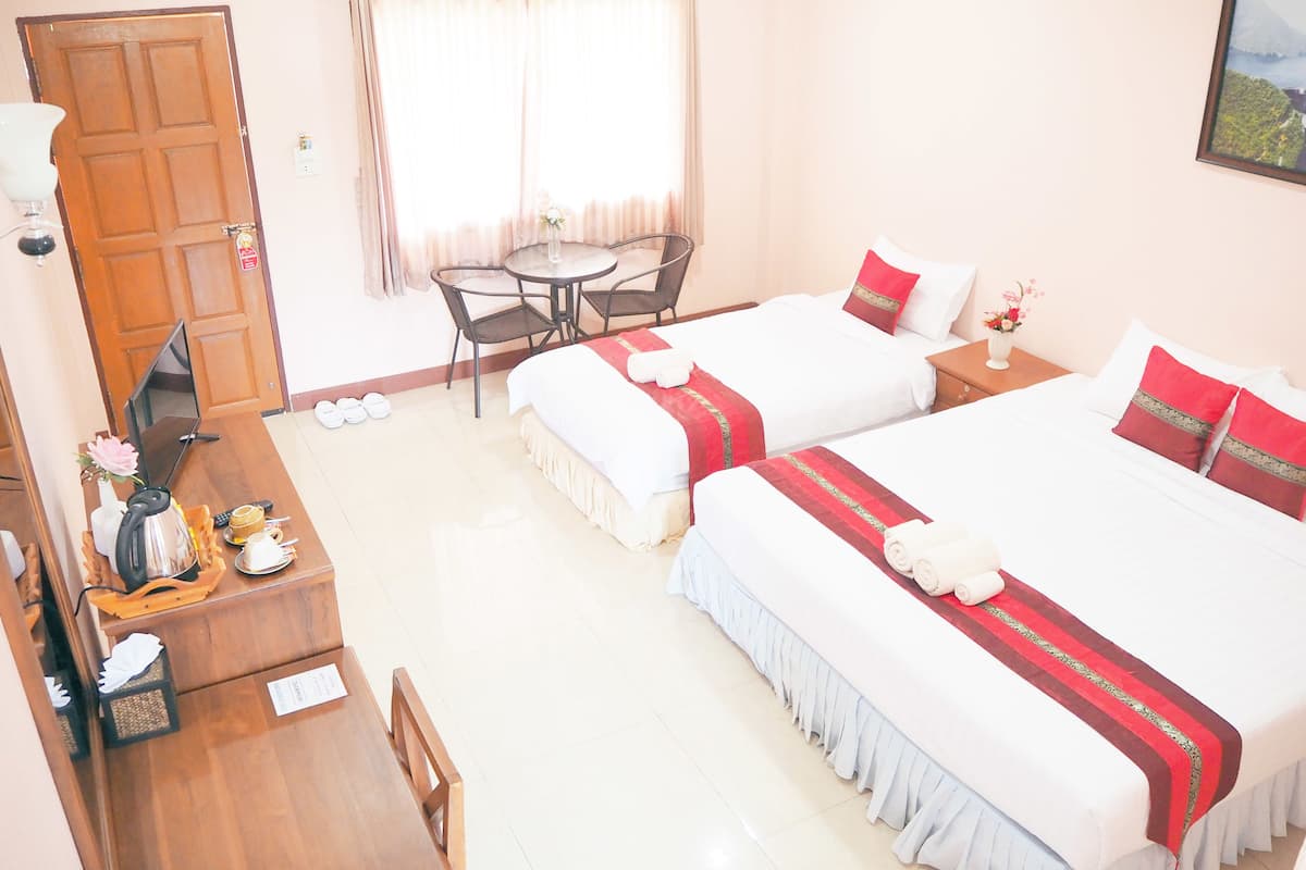 Deluxe Triple Room