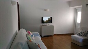 Smart TV, foosball, books, stereo
