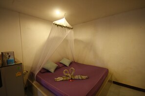 Standard Double Room | Free WiFi - Miyabi Resort (Koh Lan)