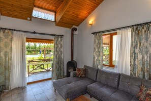 1 habitación, escritorio y sistema de insonorización 