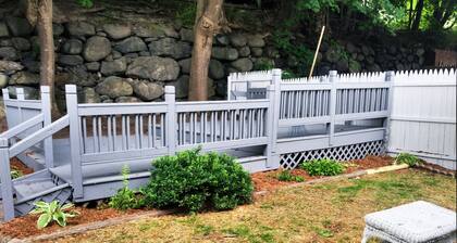 1200 sq ft ♦ West End Townhouse ♦ Perfect Location