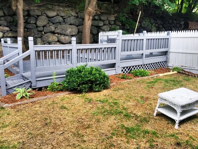 1200 sq ft ♦ West End Townhouse ♦ Perfect Location