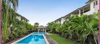 MODERN TOWNSVILLE LUKSUS - RYMT 3 BR LÄGENHET!