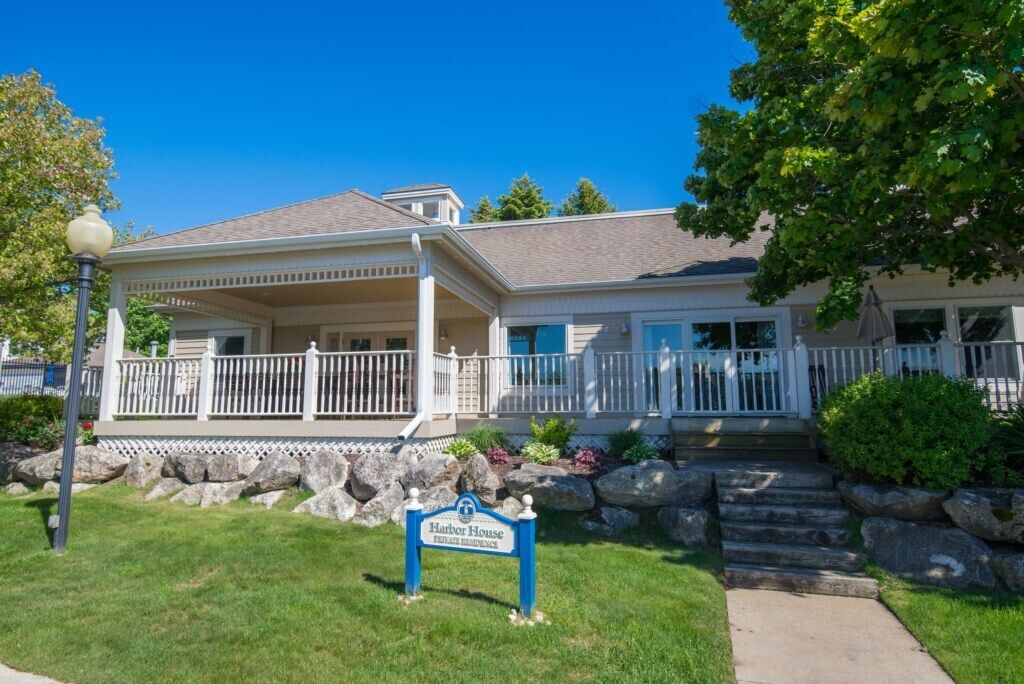 Luxury Home on the Marina w/ 66 ft Deck