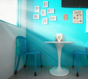 46-inch LED TV with cable channels, TV - Lamanca B&B (Hualien City)